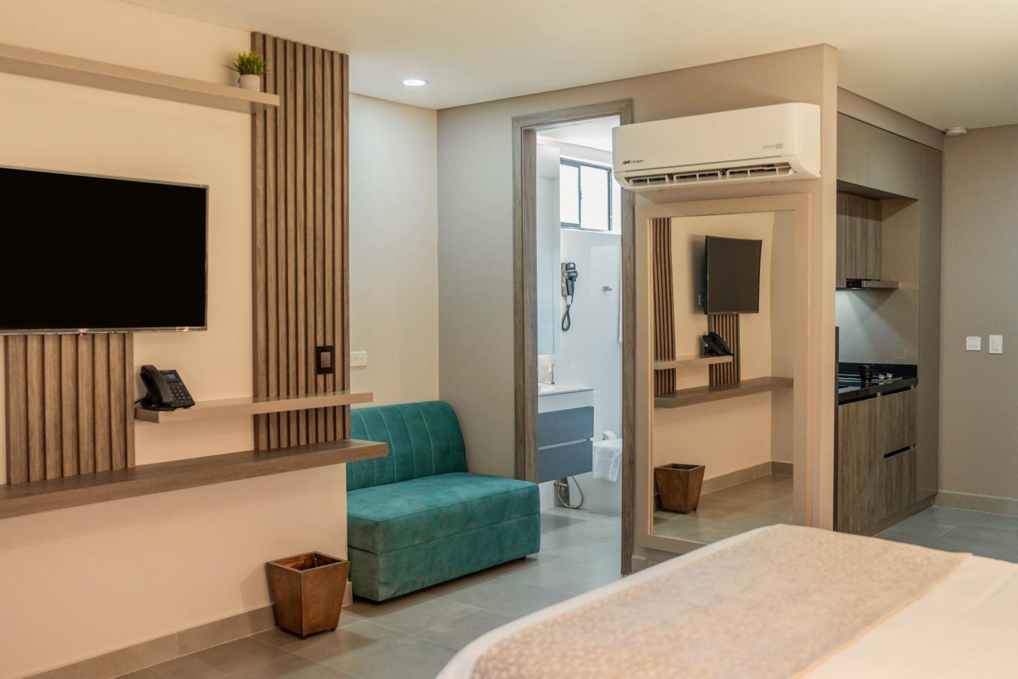 Amari Living Suites Barranquilla  Bagian luar foto