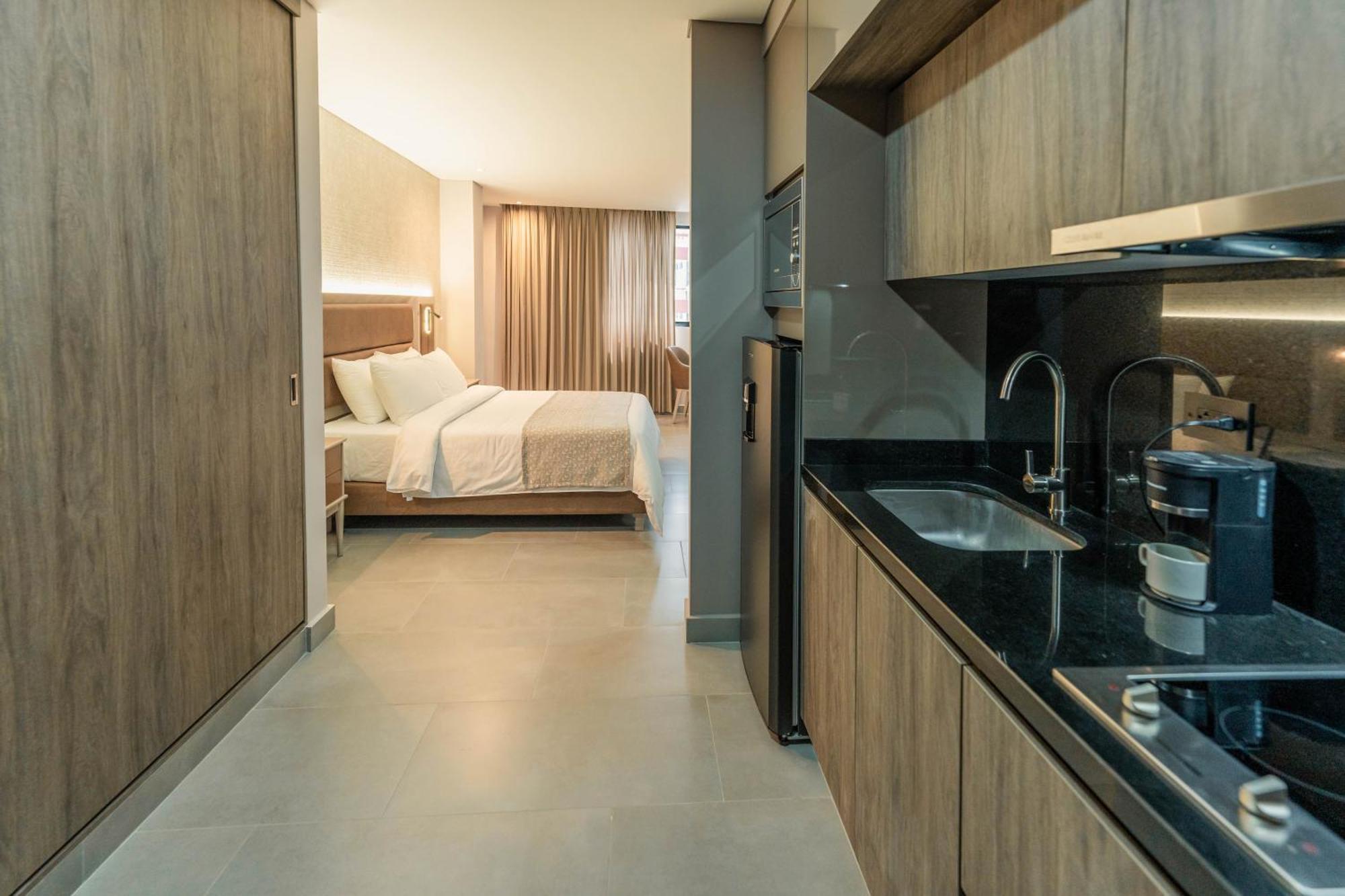 Amari Living Suites Barranquilla  Bagian luar foto